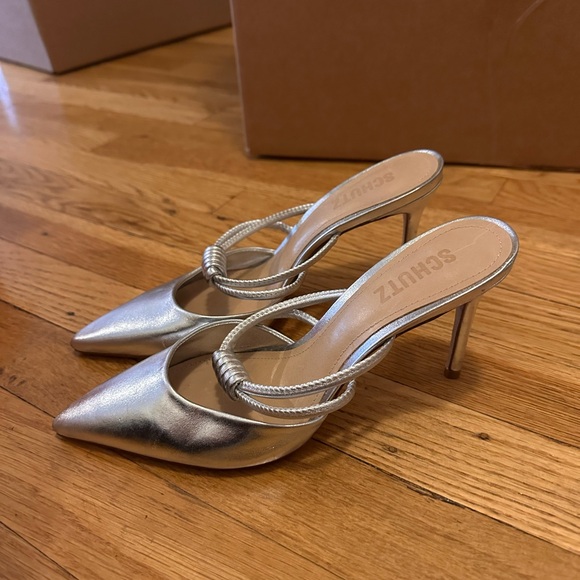 Schutz Silver Lela Heeled Mules Size 7 - Picture 3 of 5